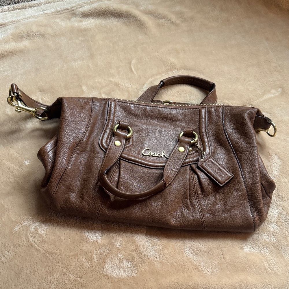Coach Tan Leather Shoulder Bag Y2K